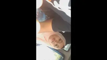 Pasangan Jilbab Indo ML dari Mobil Berlanjut ke Hotel poster
